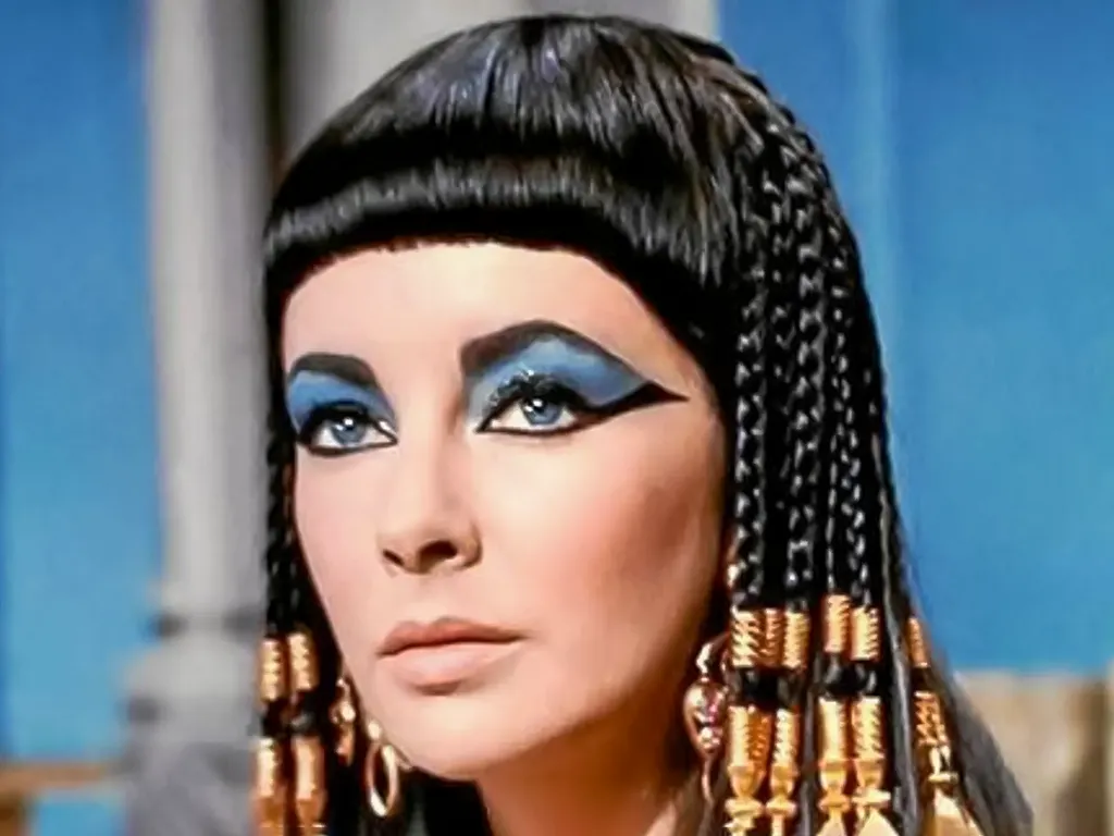 Cleopatra VII: Unveiling the Life, Loves & Legacy of Egypt's Last Queen - Cleopatra portrayed by Elizabeth Taylor